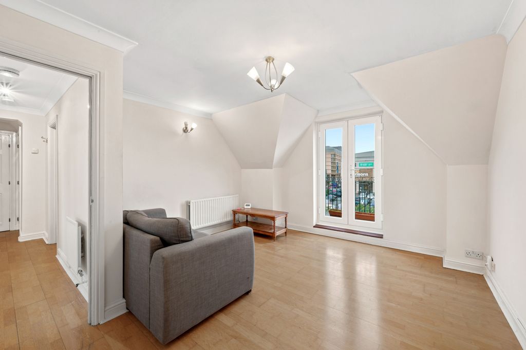 Property photo 2 of 13 Picture No. 22