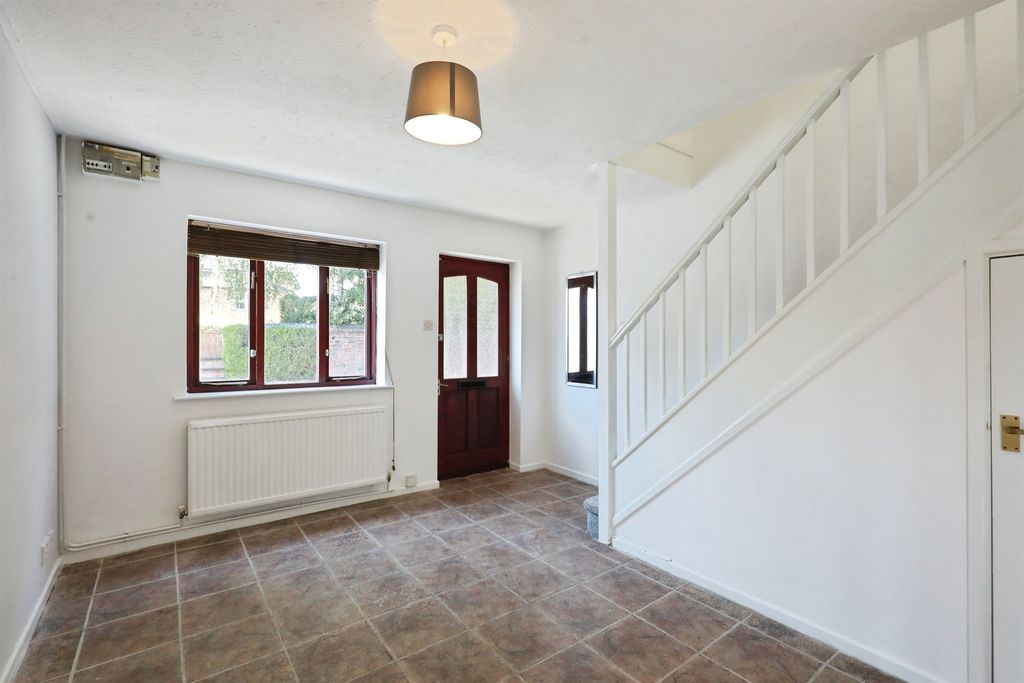 Property photo 2 of 19