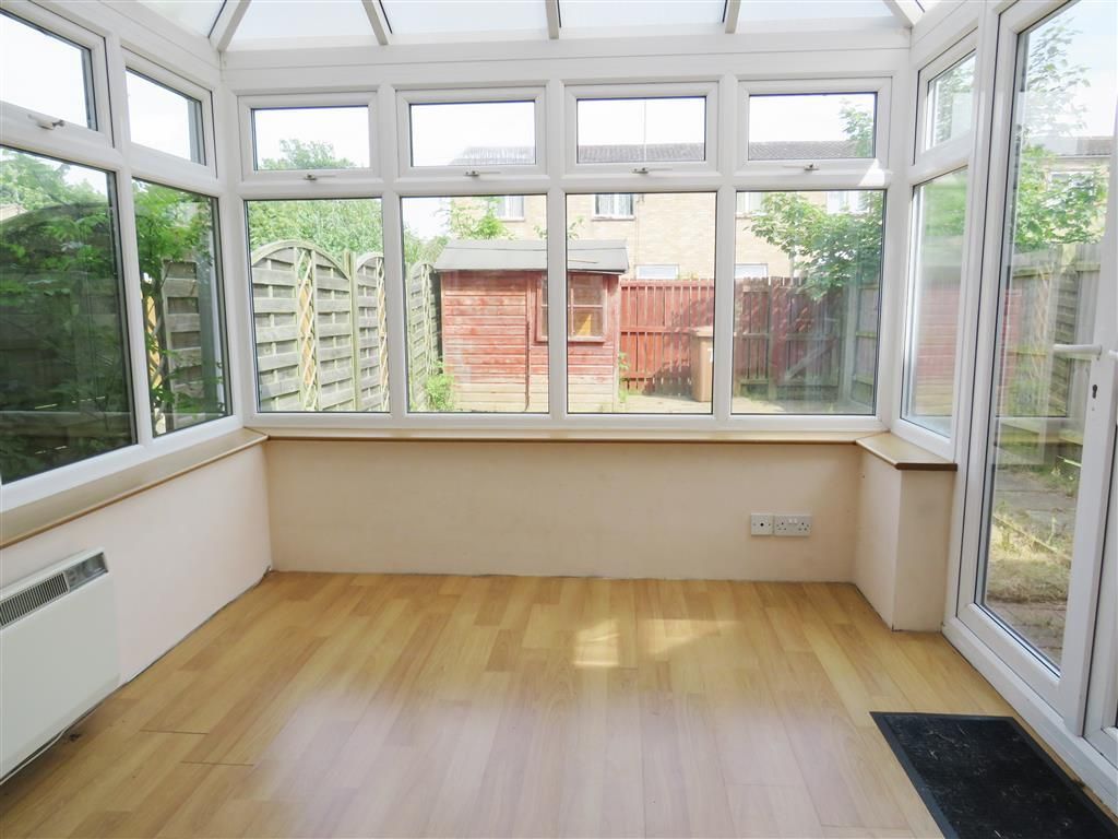 Property photo 3 of 8 Exterior