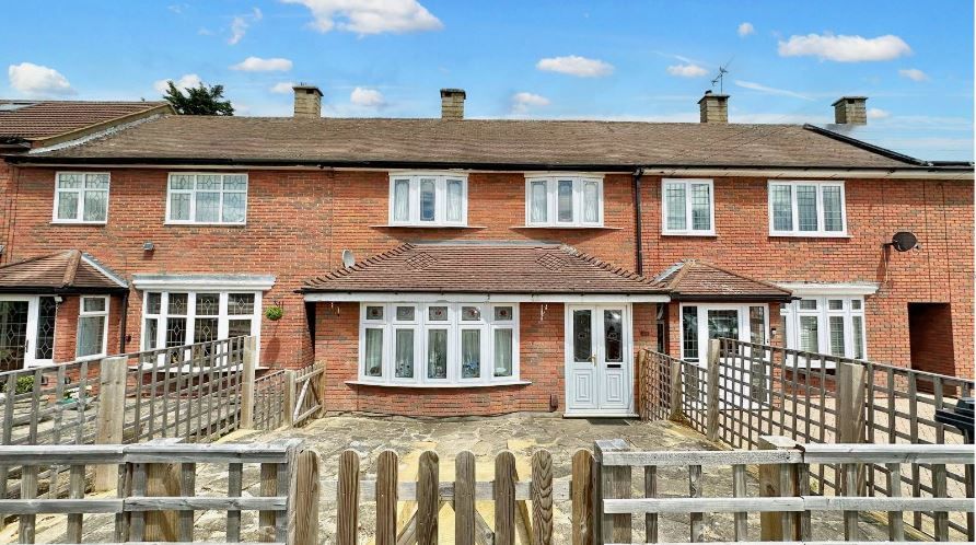 Property photo 1 of 17