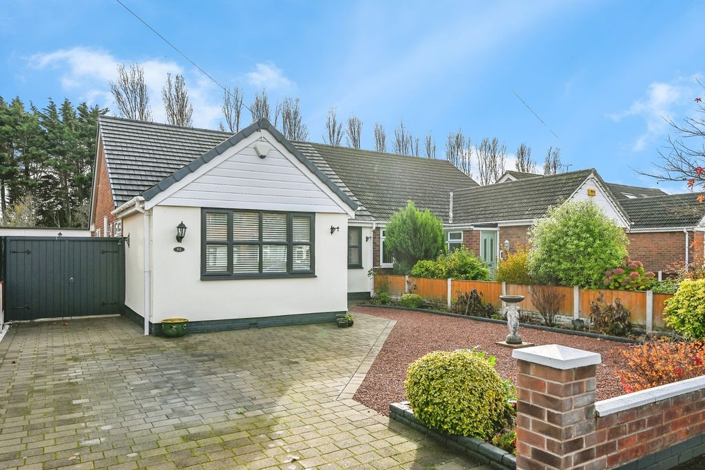 Property photo 1 of 17 Photo