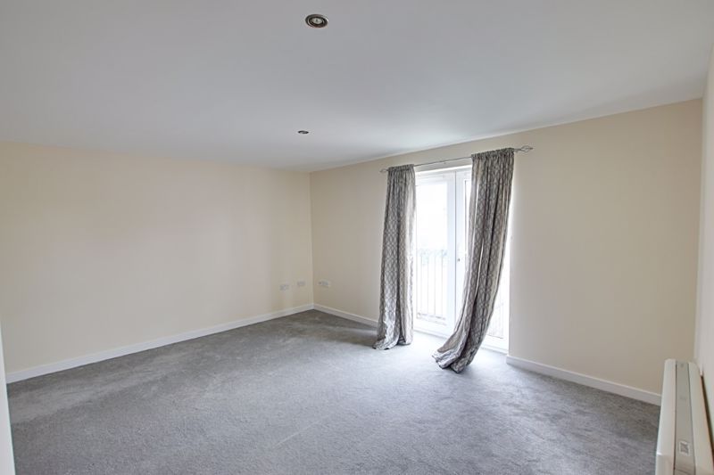 Property photo 3 of 7 Photo 2