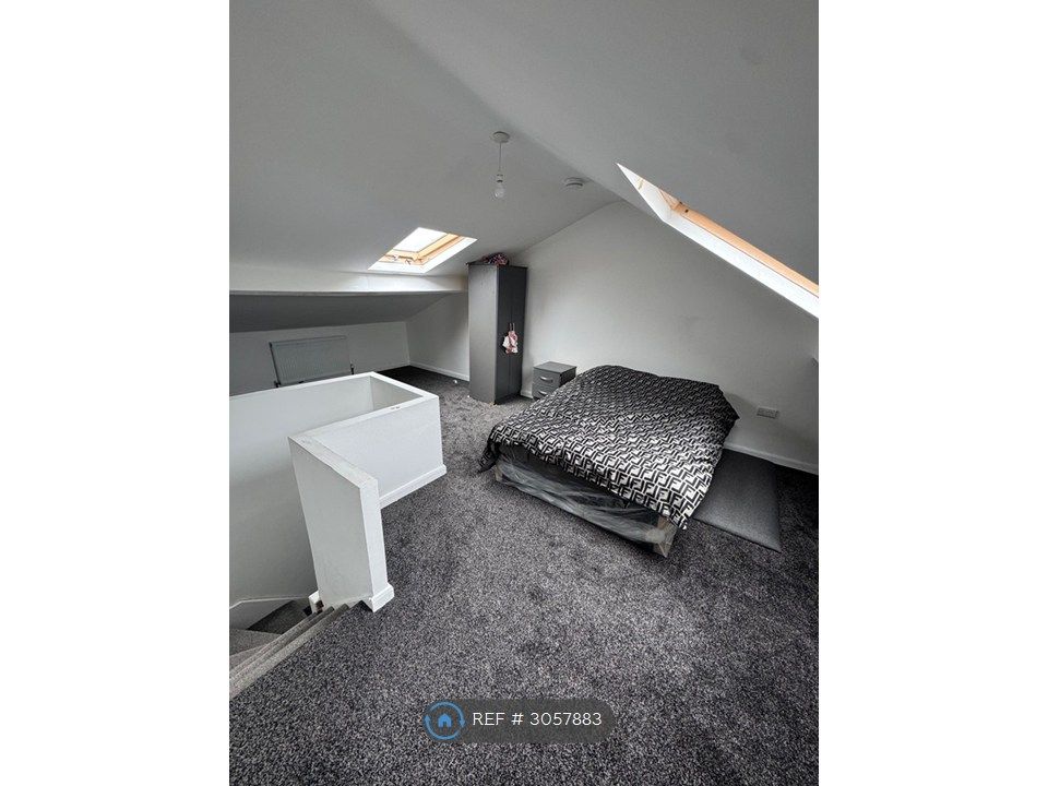 Property photo 1 of 4