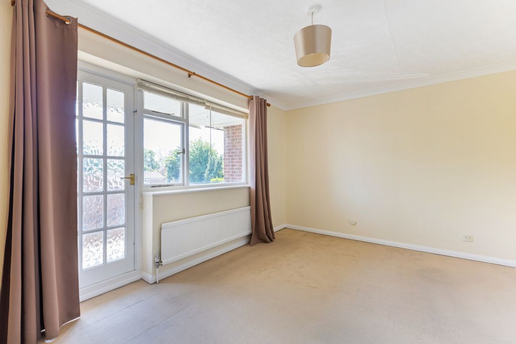 Property photo 3 of 9