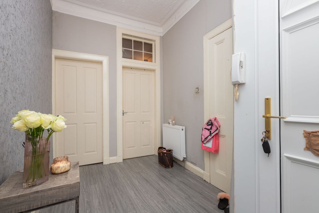 Property photo 3 of 18 Reception Hall