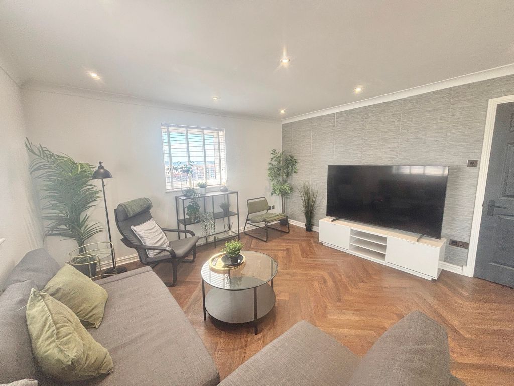 Property photo 1 of 30