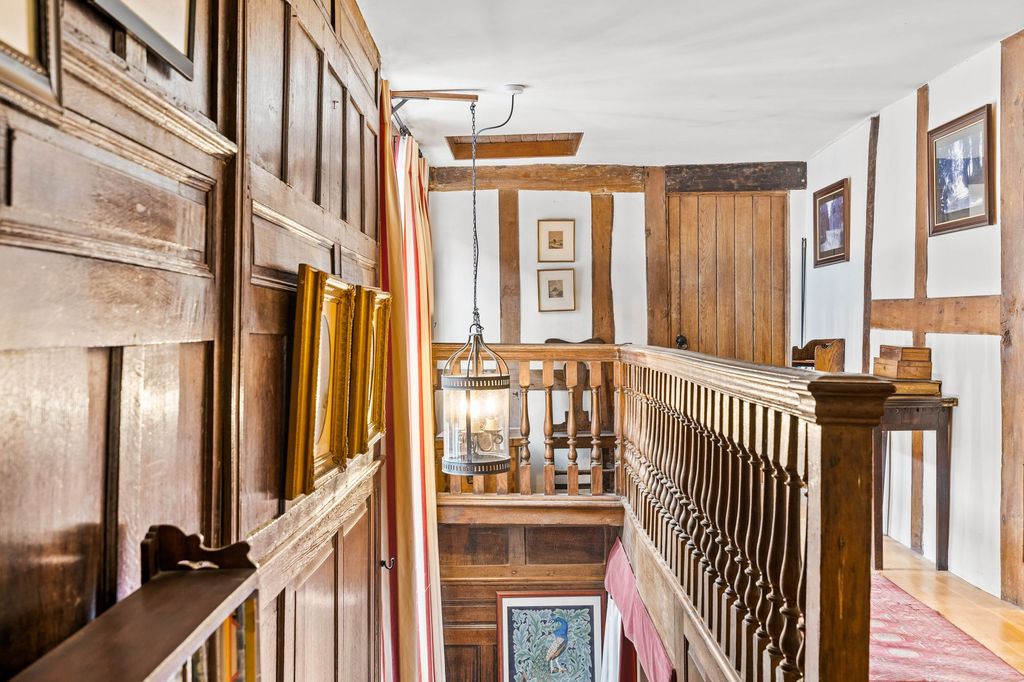 Additional image 24 of 5 bed property for saleShip Street, East Grinstead RH19