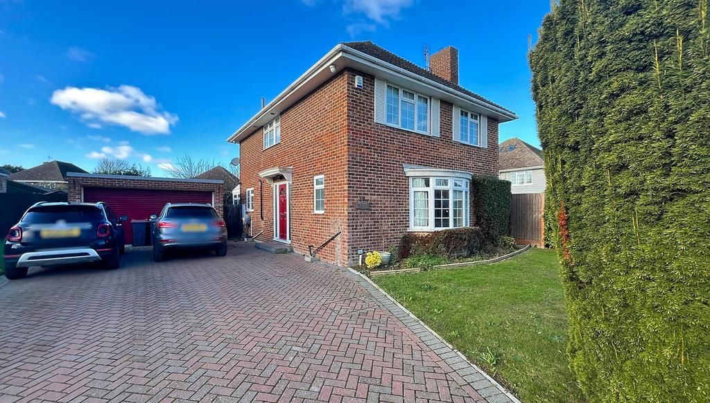 Property photo 2 of 21