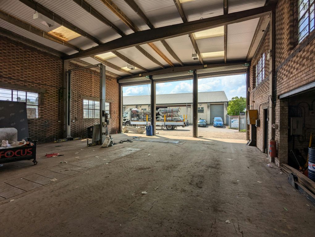 Property photo 3 of 6 Pxl_20250512_115419787.Jpg