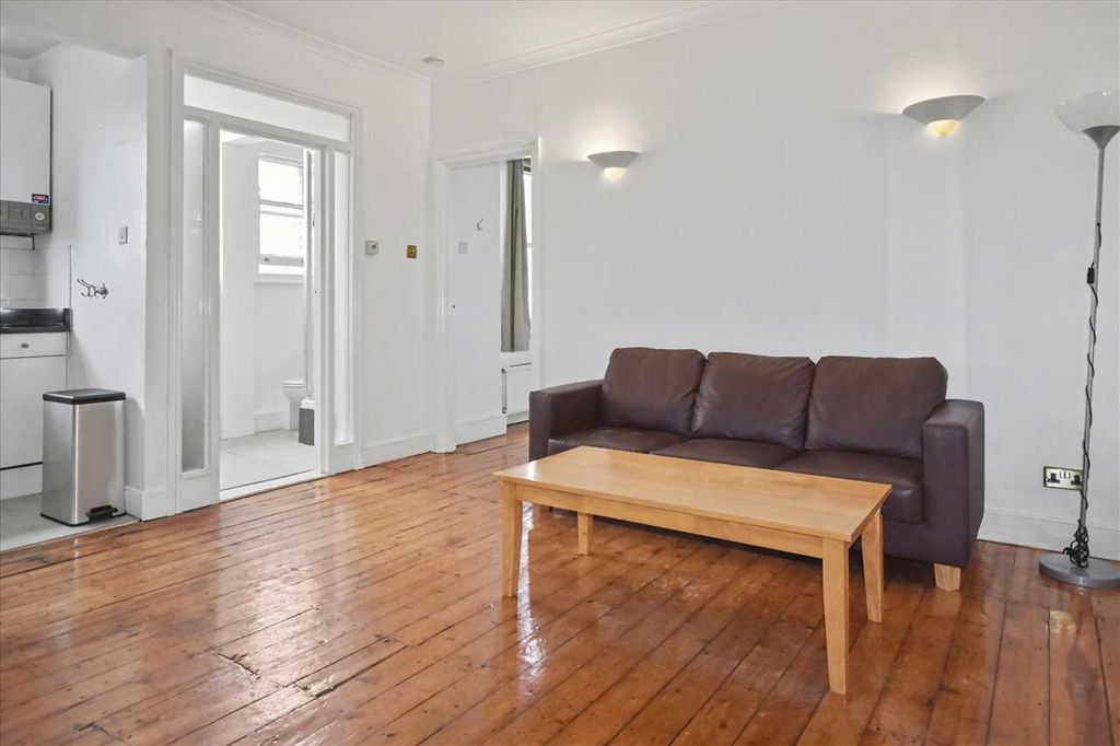 Property photo 2 of 7