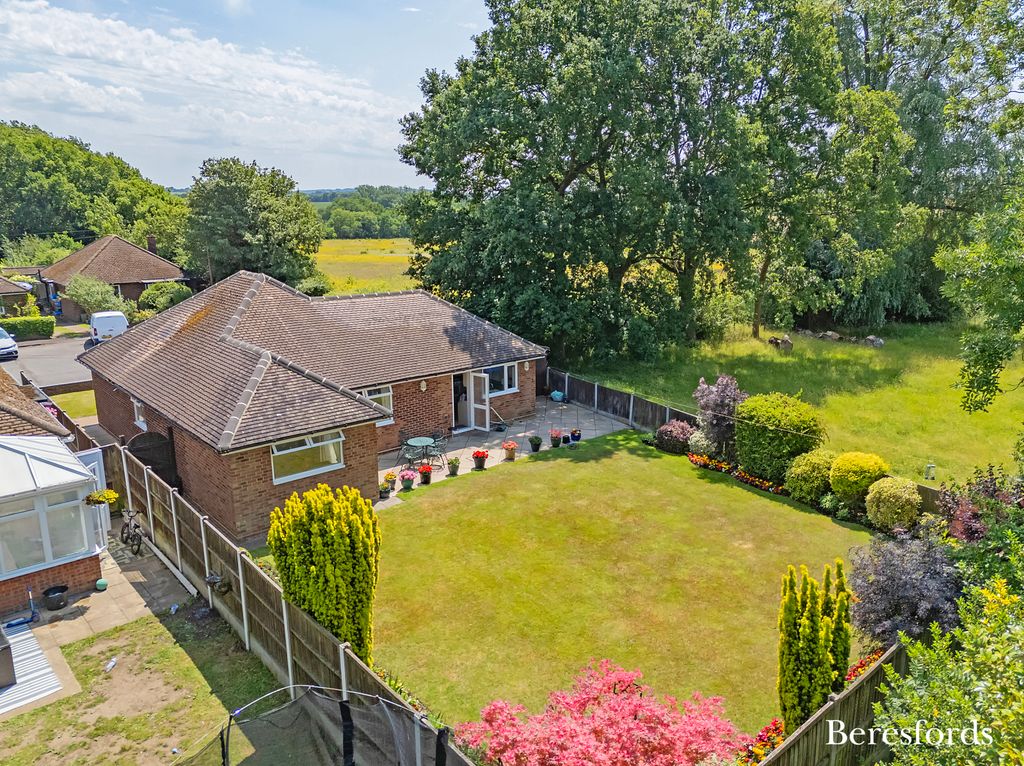 Property photo 2 of 14 Picture No. 05
