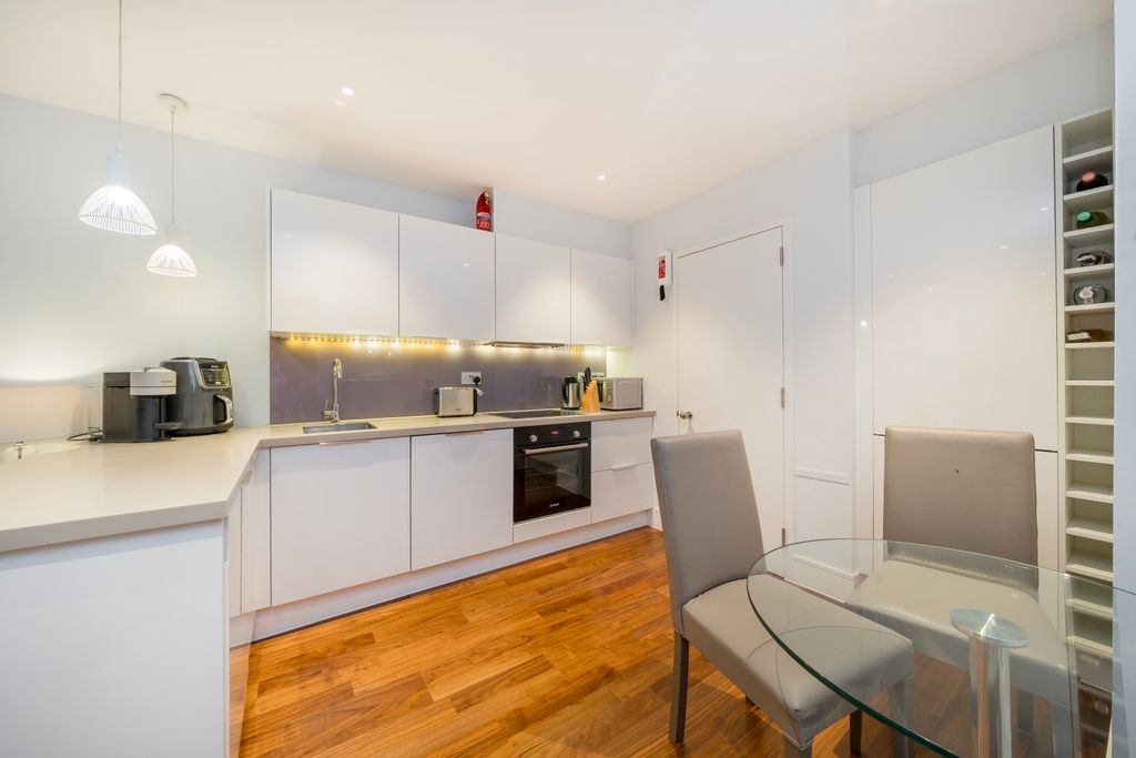 Property photo 3 of 7 Picture No. 07