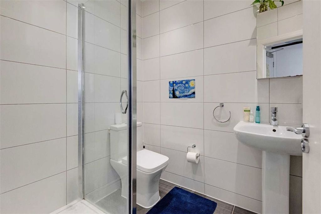 Property photo 3 of 3