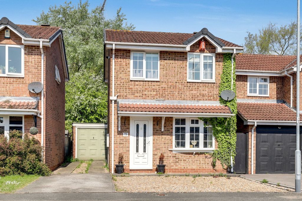 Property photo 1 of 15