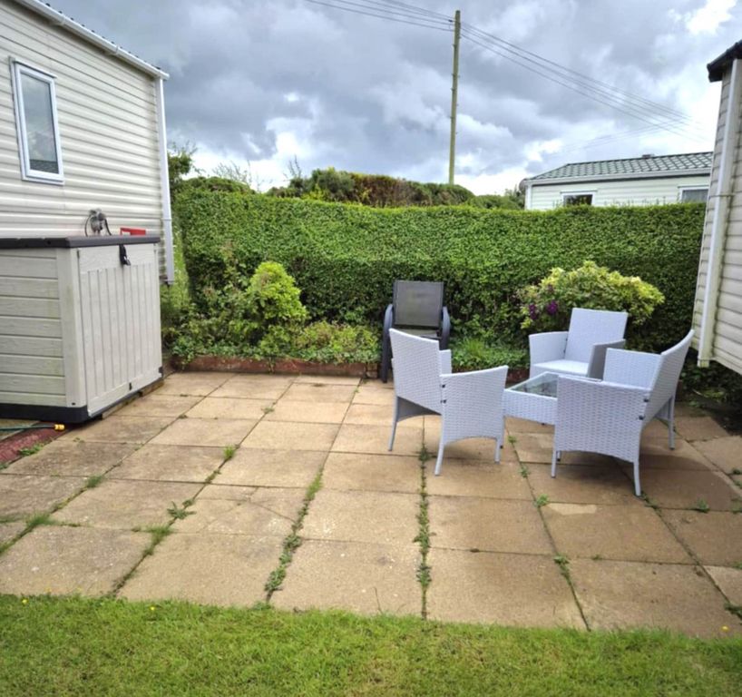 Property photo 3 of 22