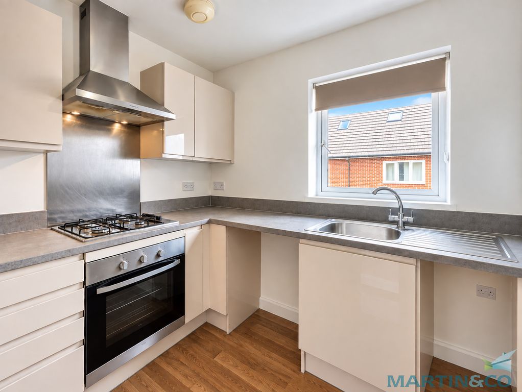 Property photo 2 of 11 0c7E8c72-34472