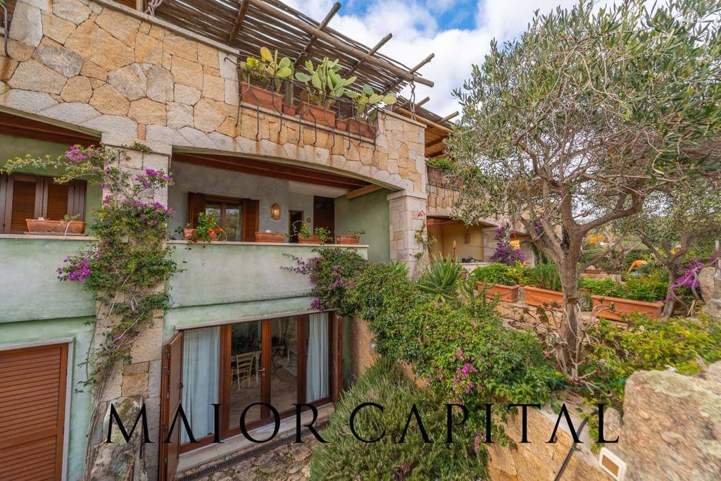 Property photo 2 of 37