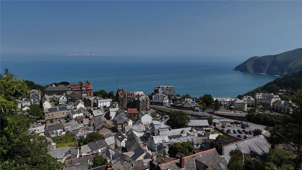 Property photo 2 of 19 Picture No. 35