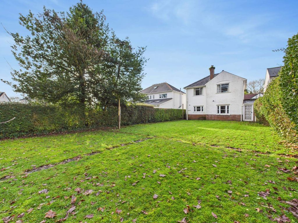 Property photo 2 of 19 Rear Garden