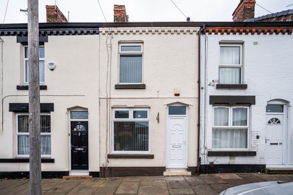 Property photo 1 of 17