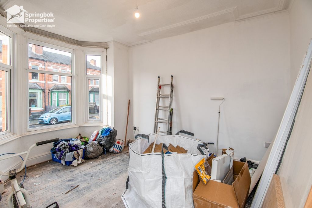 Property photo 2 of 11 Image 2