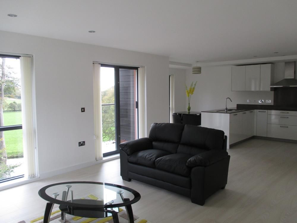 Property photo 3 of 10 068