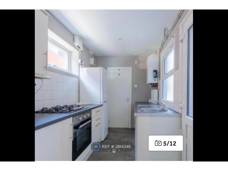 Property photo 3 of 8