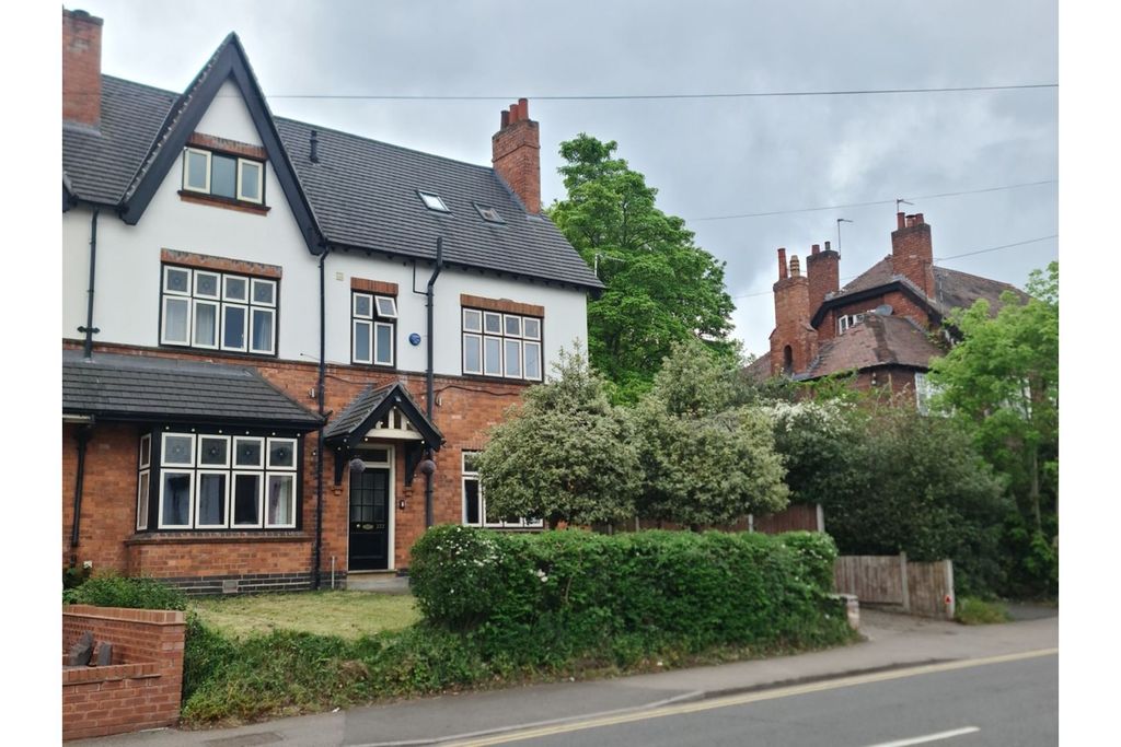 Property photo 1 of 24