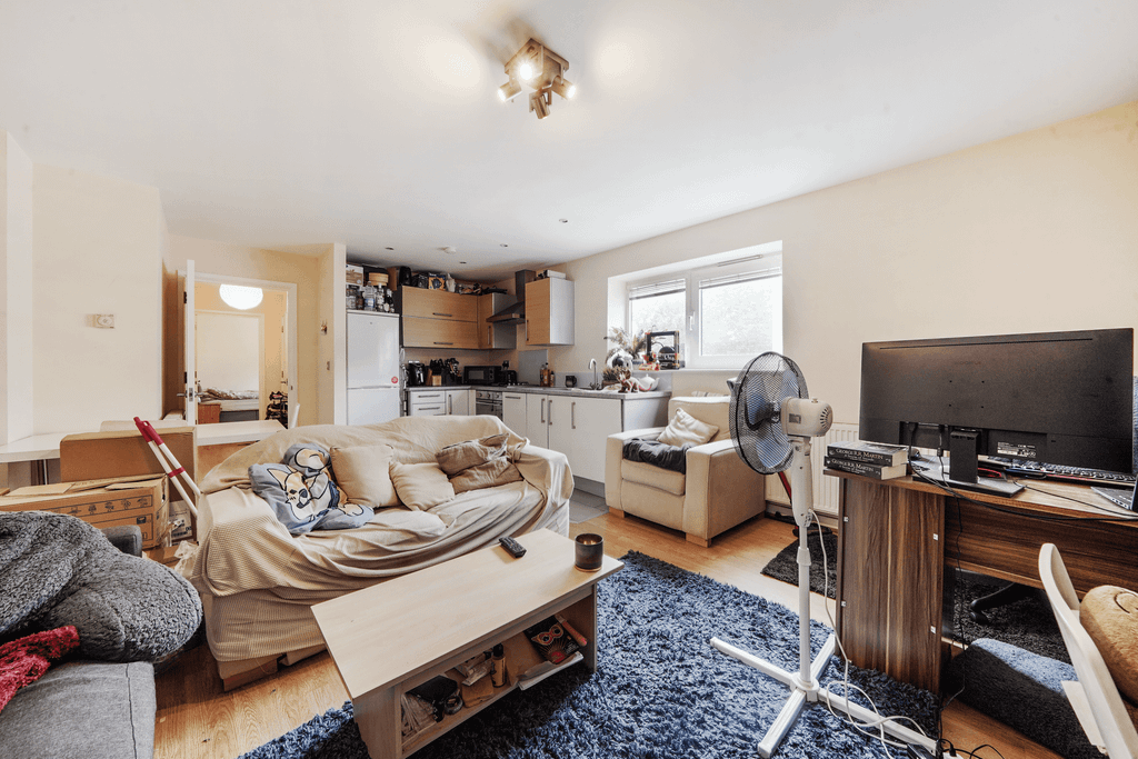 Property photo 2 of 7