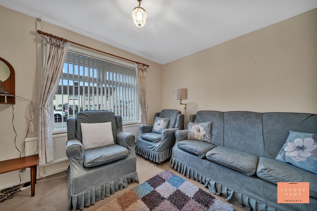 Property photo 3 of 32