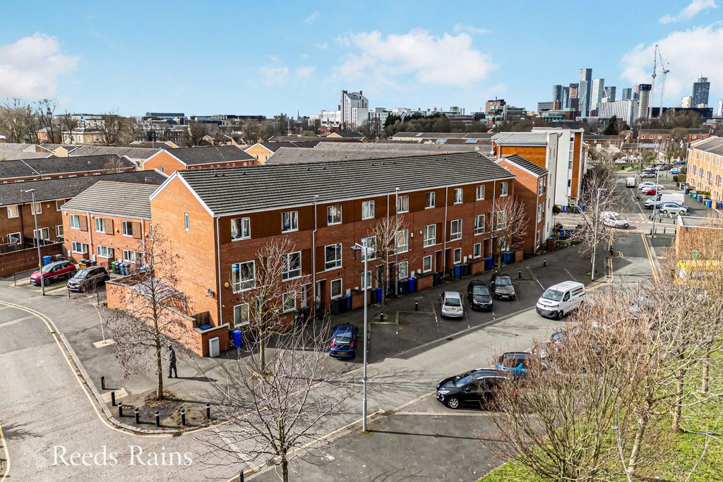 Property photo 1 of 30 Drone