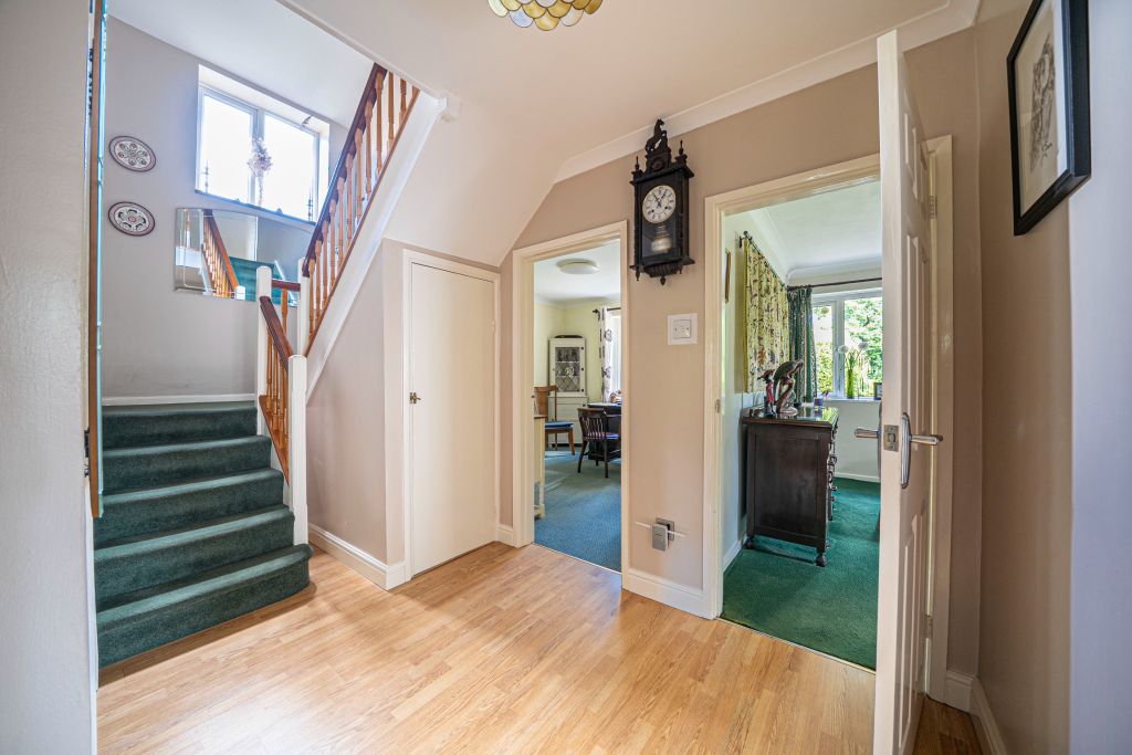 Property photo 3 of 29
