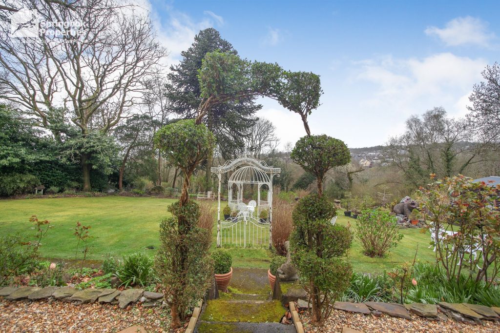 Additional image 36 of 6 bed detached house for saleBritannia Villas, Britannia Terrace, Blackwood, Gwent NP12