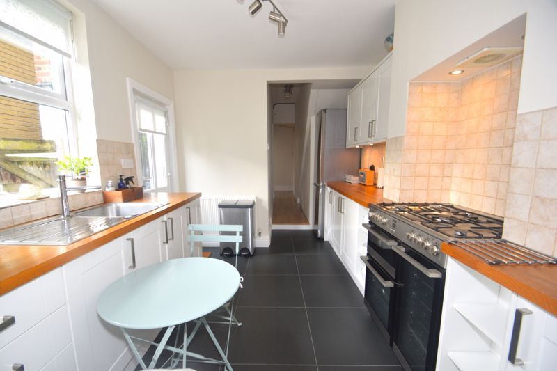 Property photo 2 of 8 Photo 10