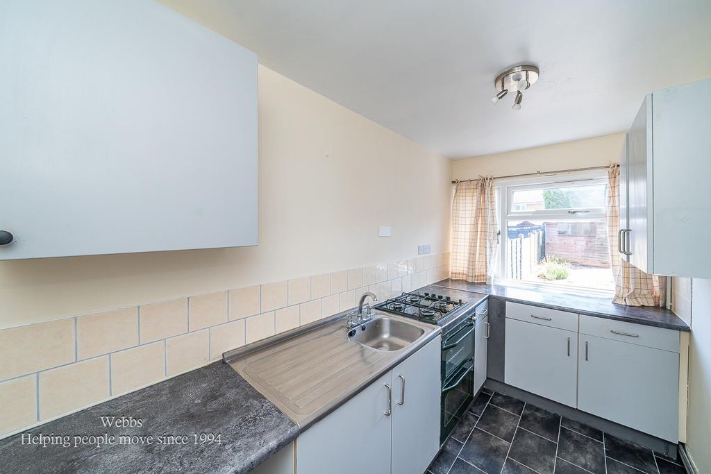 Property photo 3 of 25 Webbs -4.Jpg