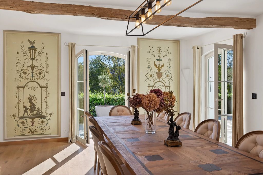 Property photo 1 of 3