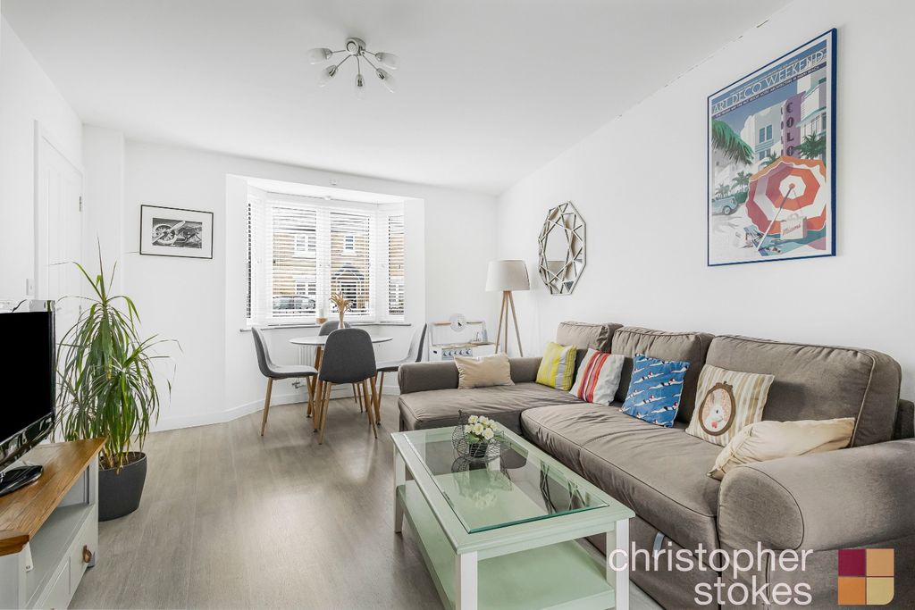 Property photo 2 of 24 2984883