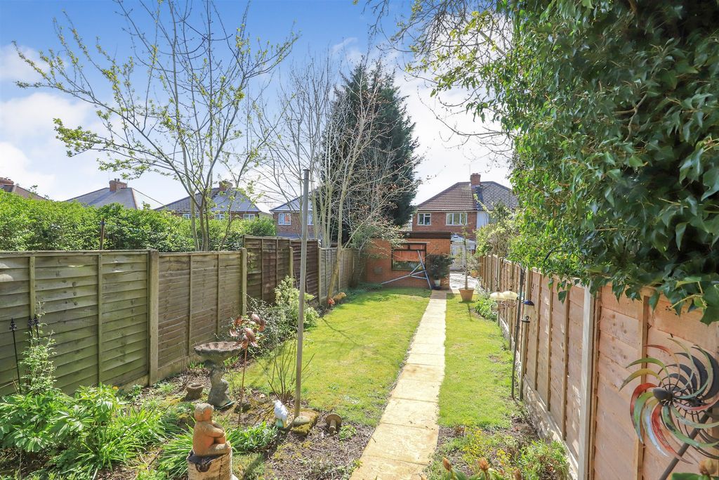 Property photo 2 of 17