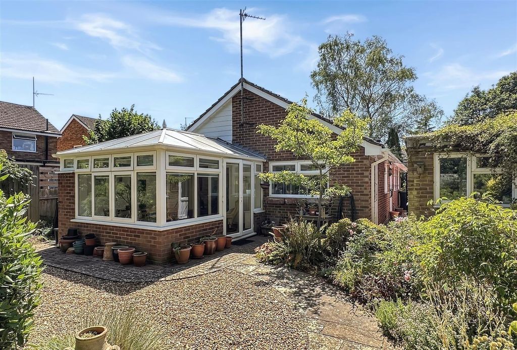 Property photo 1 of 14 Jmcjstltieubiktwgfv2Qg.Jpg