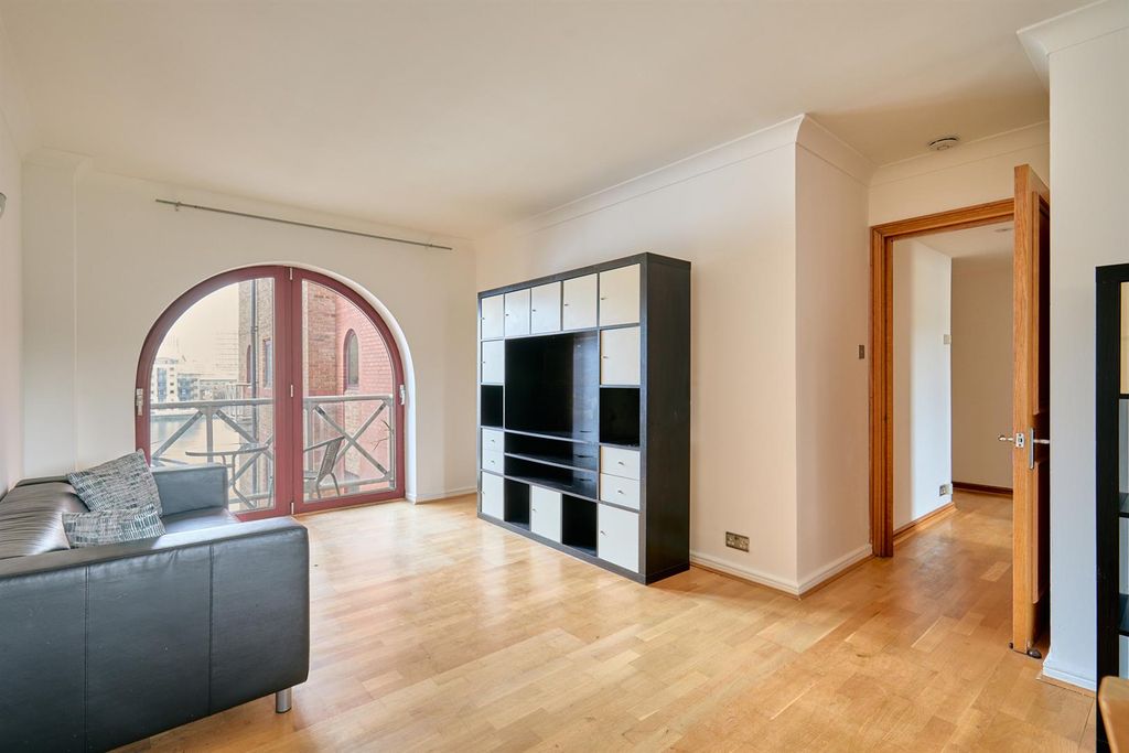 Property photo 3 of 21 2V1A6755_Hdr.Jpg