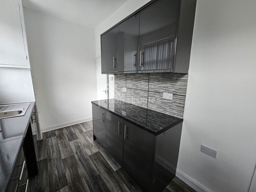 Additional image 4 of 2 bed terraced house for saleKimberley Street, Dewsbury WF12
