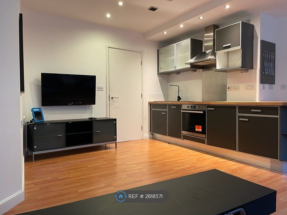 Property photo 1 of 9 Open Plan Lounge Kitchen