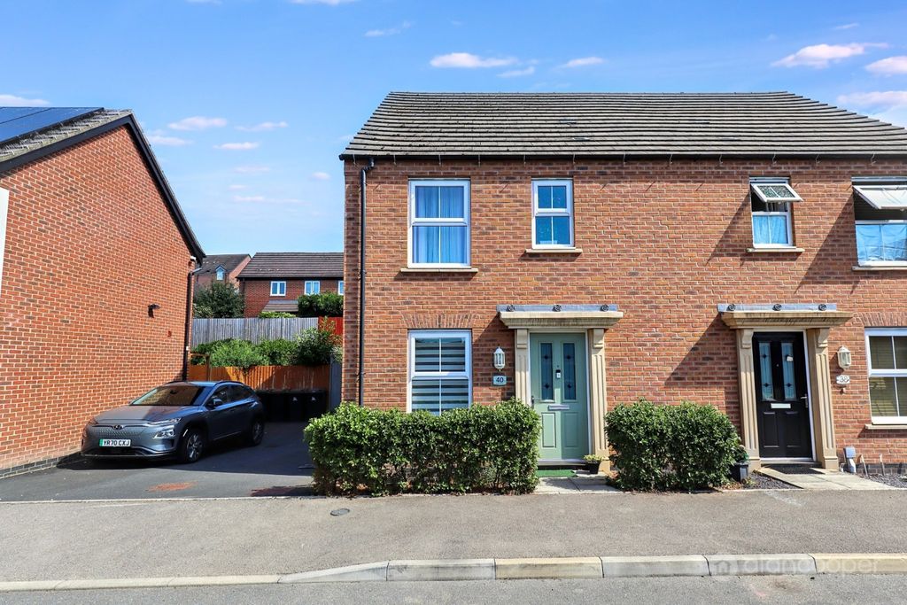 Property photo 1 of 27 5335401