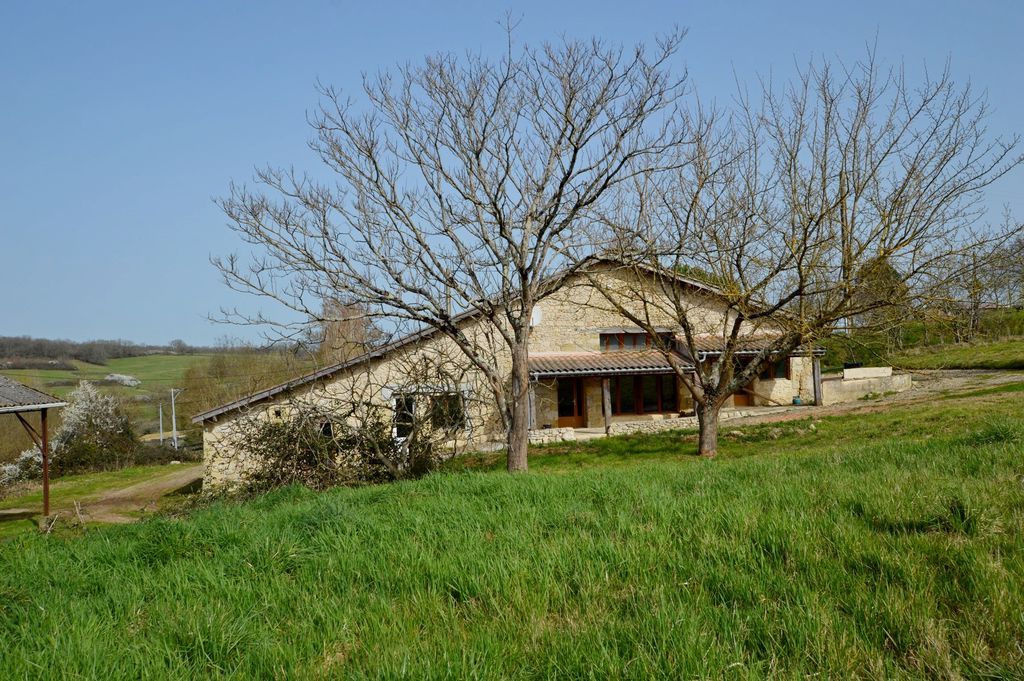 Property photo 3 of 15 Photo 3