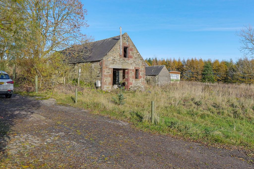 Property photo 2 of 9