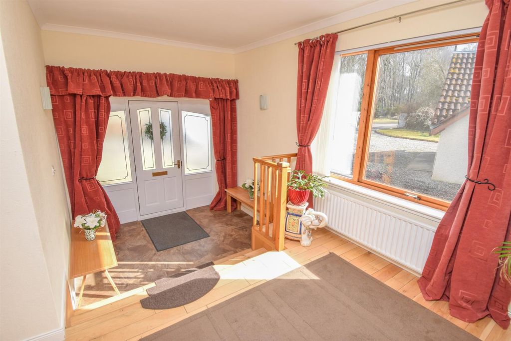 Property photo 3 of 44 Reception Hall..Jpg