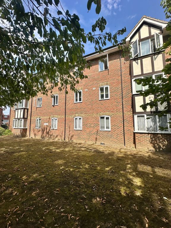 Property photo 2 of 9
