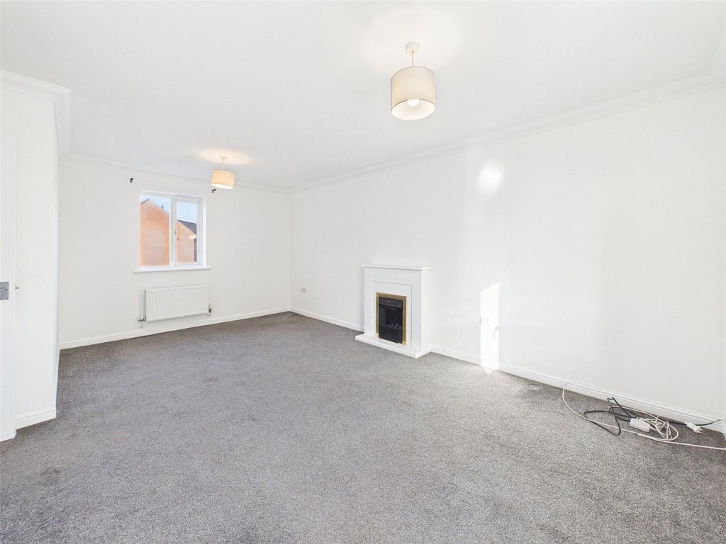 Property photo 2 of 10 Picture No. 28