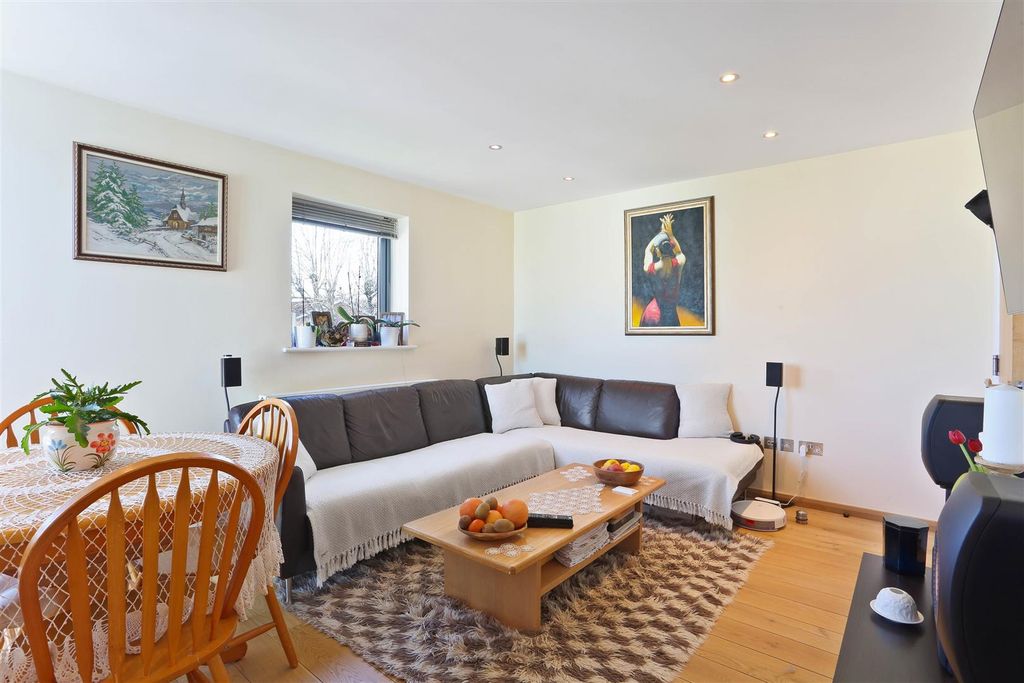Property photo 3 of 15 1427238890 -  12.Jpg