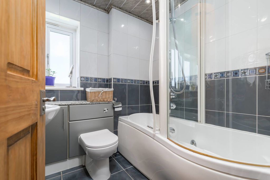 Additional image 18 of 4 bed detached house for sale13 Bellfield Crescent, Eddleston, Peebles EH45